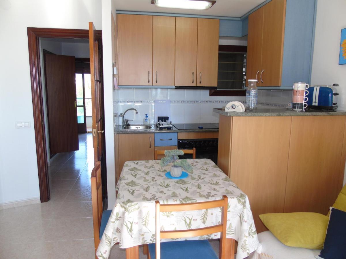 Appartement Première ligne de mer Roses Extérieur photo